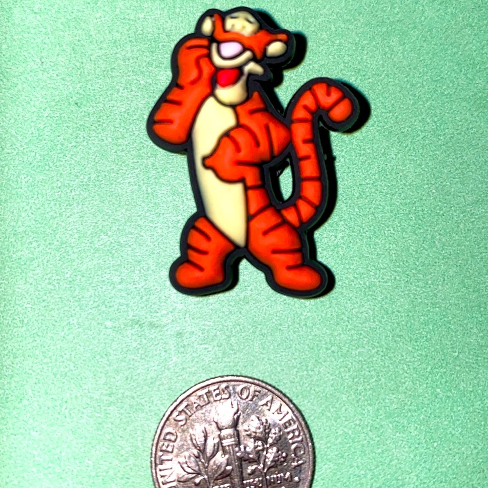 (10 for $15) Tiger of Winnie the Pooh Crocs Shoe Charms
